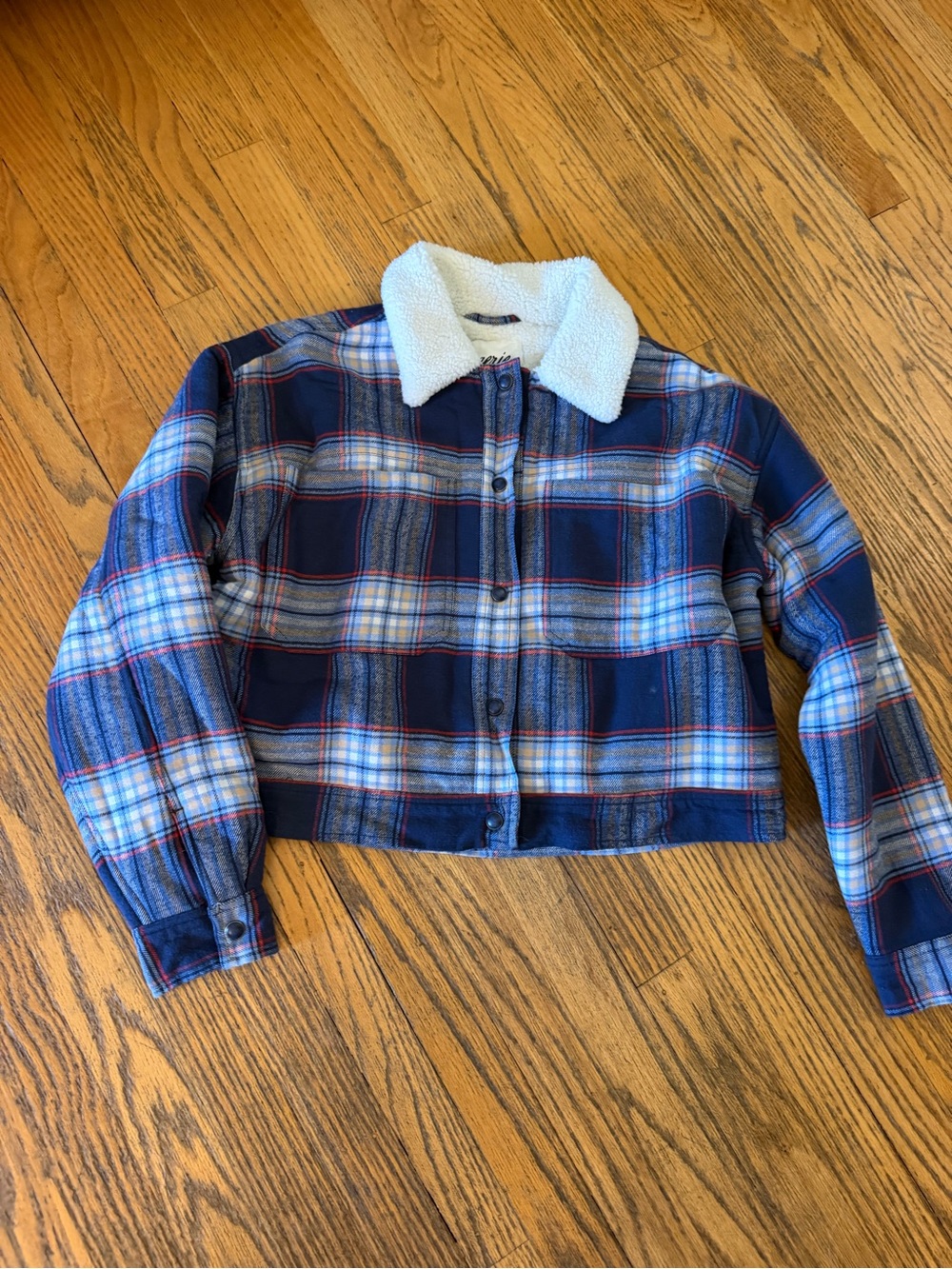 aerie Navy Plaid snap up Jacket with White Sherpa lining and collar